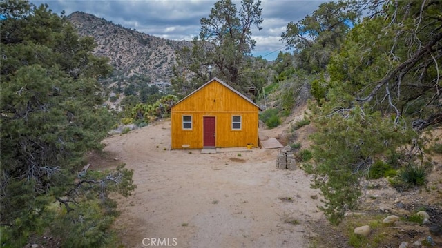 7725 Scenic Dr, Pinon Hills, CA 92372