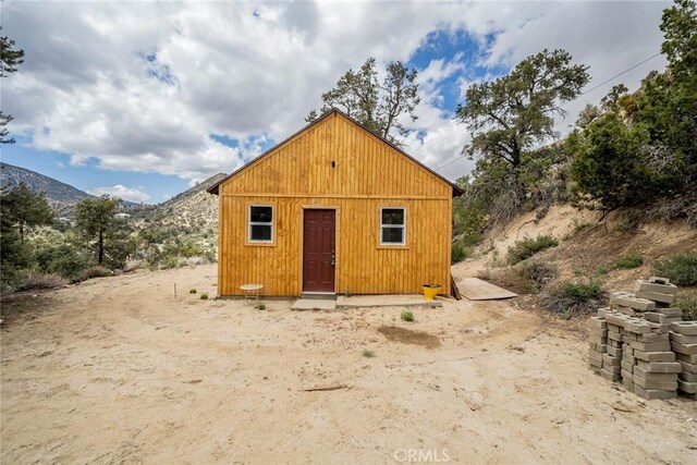 7725 Scenic Dr, Pinon Hills, CA 92372