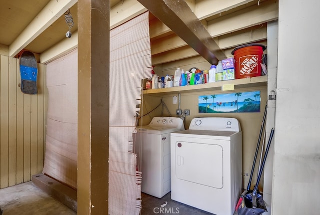 laundry room featuring independent washer and dryer