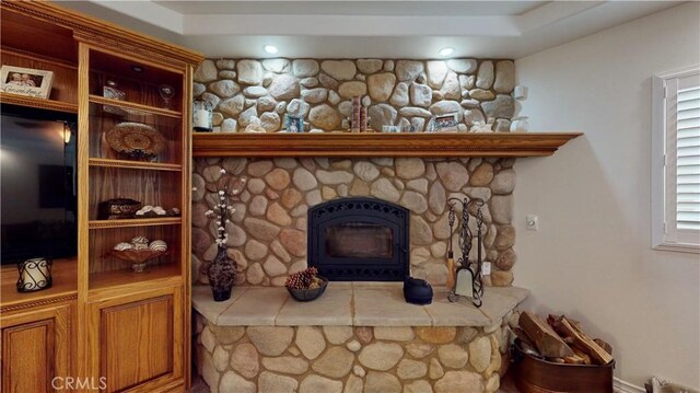 919 Venus Way, Crestline, CA 92325 - view of room details