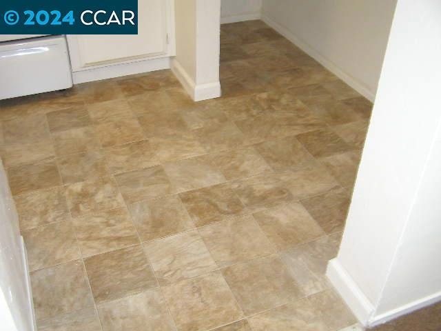 room details featuring tile patterned floors