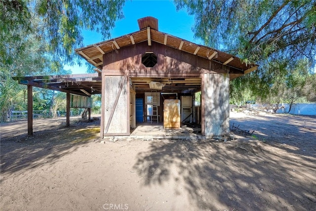 view of outbuilding