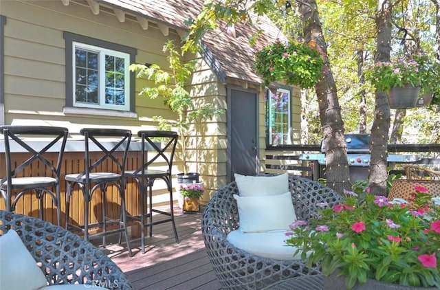 514 Emerald Dr, Lake Arrowhead, CA 92352 - view of wooden terrace