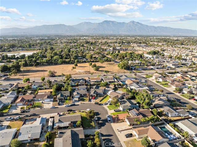 bird's eye view with a mountain view