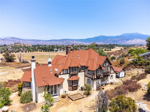 drone / aerial view with a mountain view