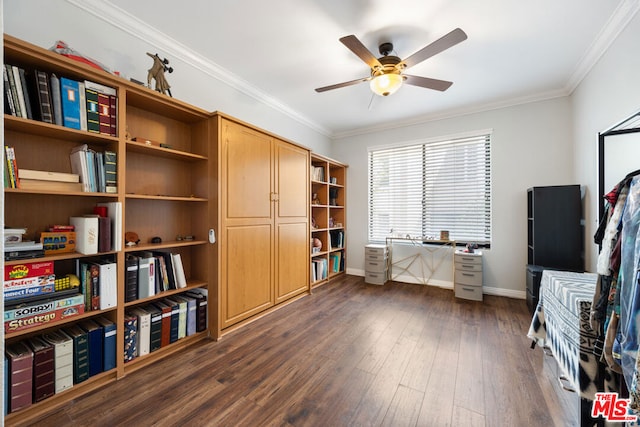 misc room featuring dark hardwood / wood-style floors, ceiling fan, and ornamental molding