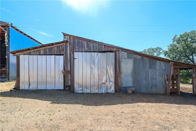 view of outbuilding