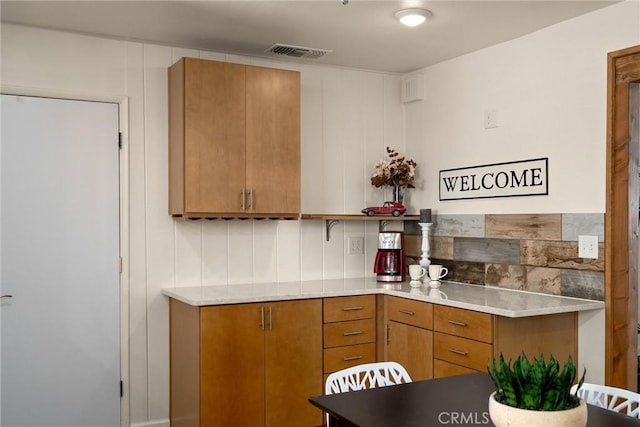 kitchen featuring decorative backsplash