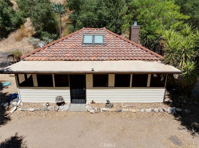 view of front of property