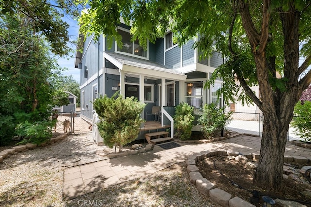 view of front of house featuring a porch