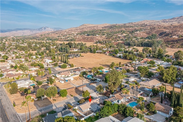 bird's eye view featuring a mountain view