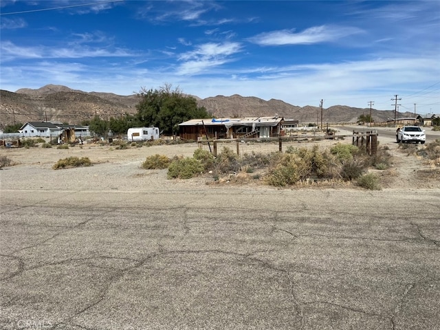 Listing photo 2 for 12546 F St, Trona CA 93562