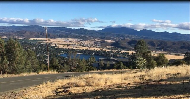 15965 Eagle Rock Rd, Hidden Valley Lake, CA 95467