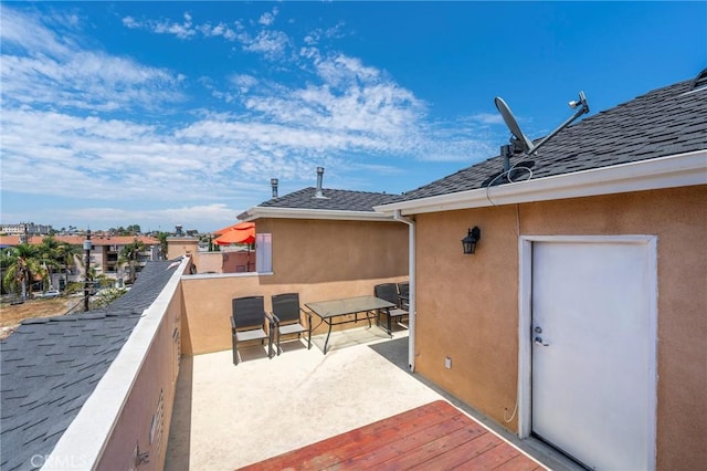 637 S Grand Ave Unit 4, San Pedro, CA 90731 - view of patio / terrace
