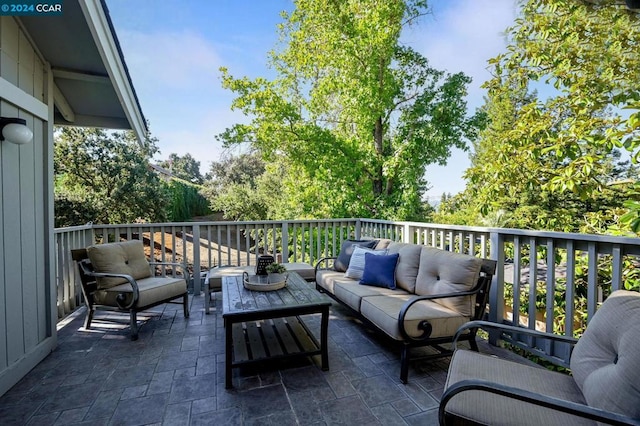 view of patio / terrace featuring an outdoor hangout area