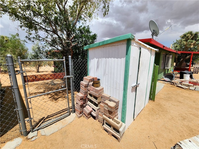 view of outbuilding