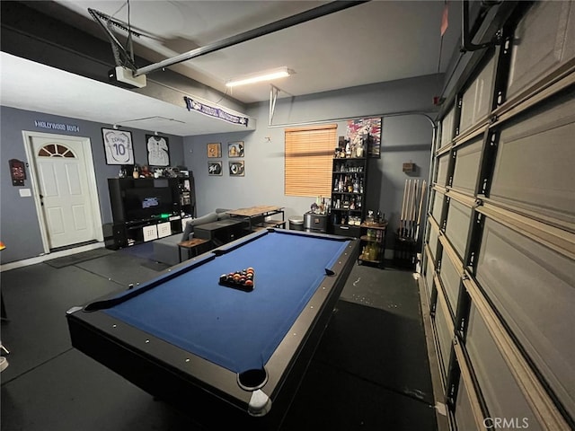 playroom with pool table