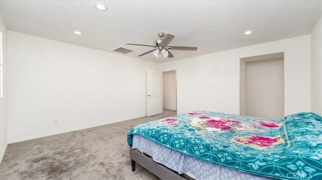 bedroom featuring ceiling fan and carpet flooring