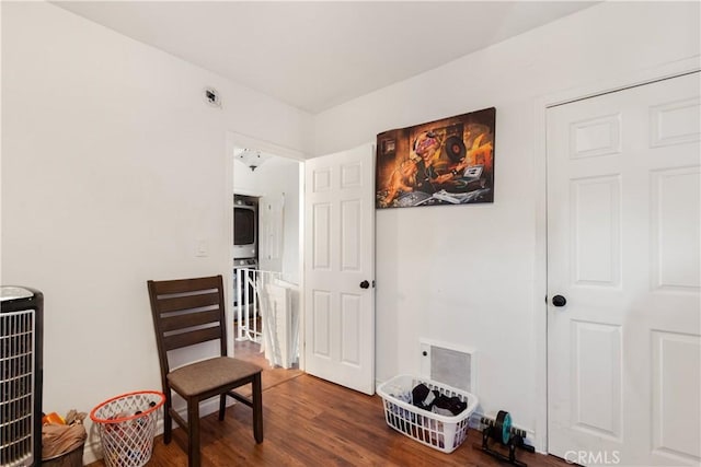 888 Victor Ave Unit 15, Inglewood, CA 90302 - sitting room featuring wood finished floors