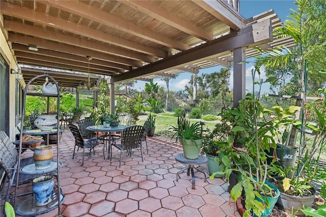 view of patio featuring a pergola