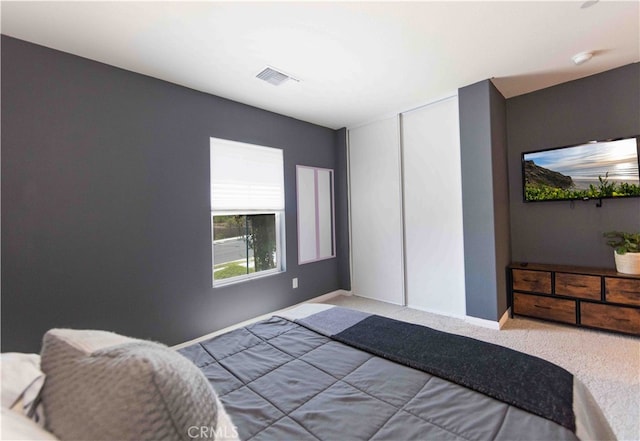 bedroom with carpet