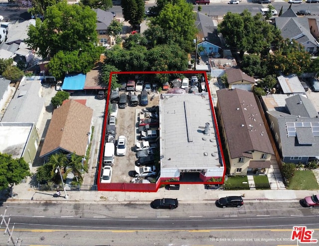 Listing photo 3 for 701 W Vernon Ave, Los Angeles CA 90037