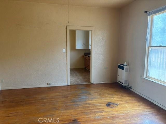 115 N Victoria Ave, Corona, CA 92879 - photo 5