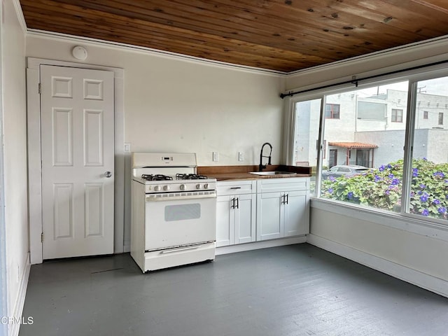 kitchen with sink, crown molding, white gas range, white cabinetry, and wood ceiling