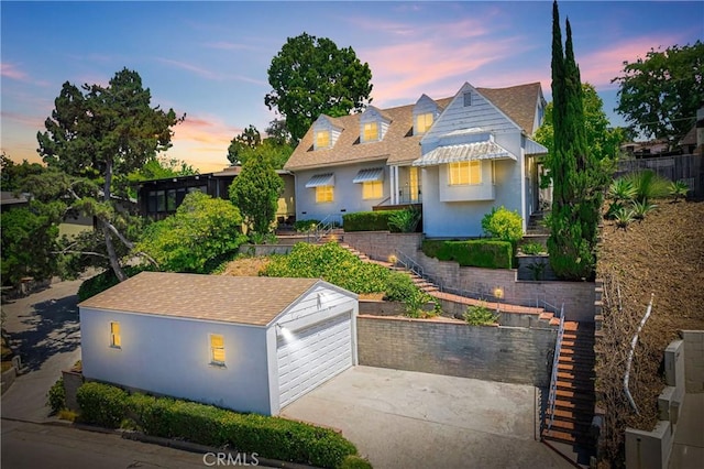 view of front of house featuring a garage