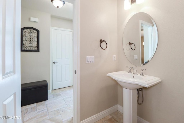 bathroom featuring sink