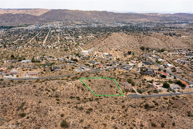 55700 Golden Bee Dr, Yucca Valley, CA 92284 - photo 11
