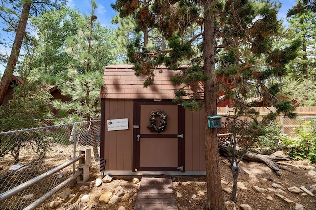 view of outbuilding