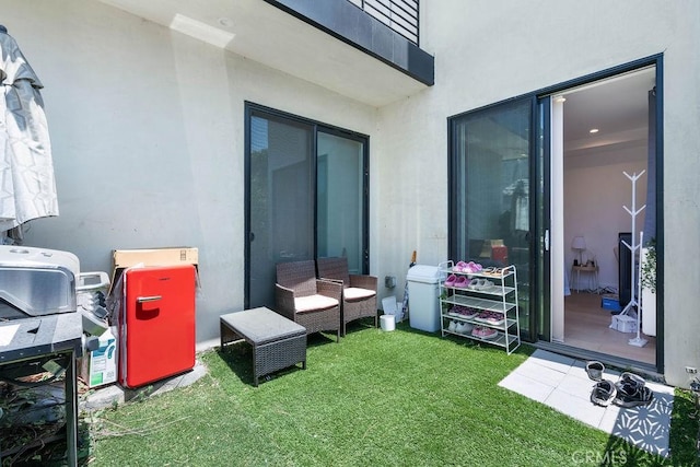 exterior space with a yard