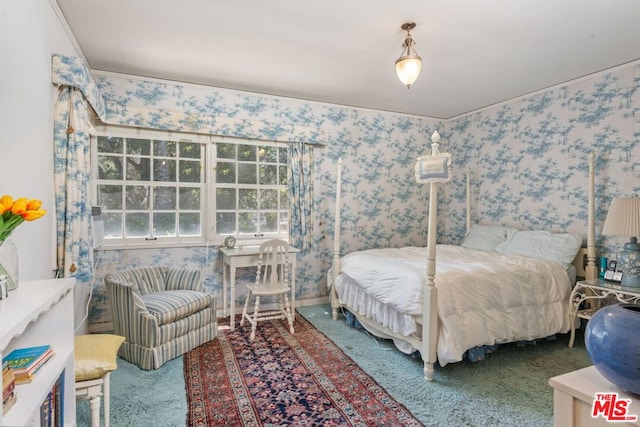 bedroom featuring carpet flooring