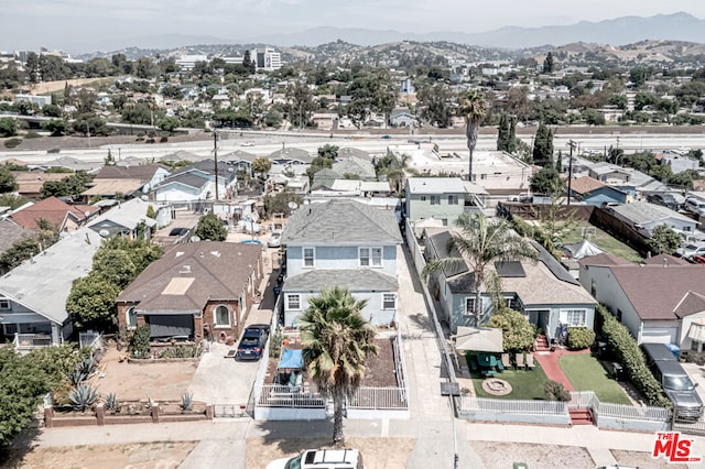 bird's eye view featuring a mountain view