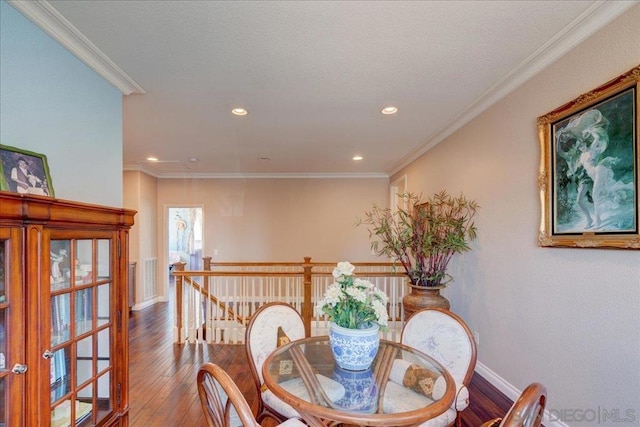 full bathroom featuring vanity, bathtub / shower combination, toilet, and crown molding