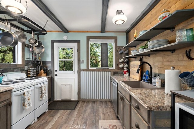132 Winding Ln, Big Bear City, CA 92314 - photo 4