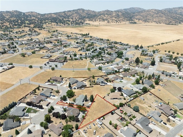 18140 Flare Dr, Tehachapi, CA 93561 - photo 5