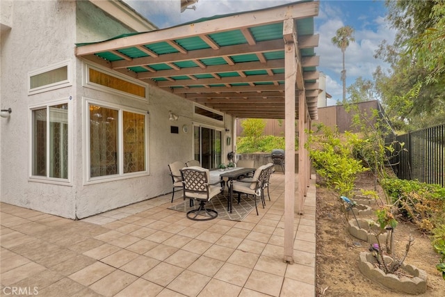 view of patio featuring a pergola