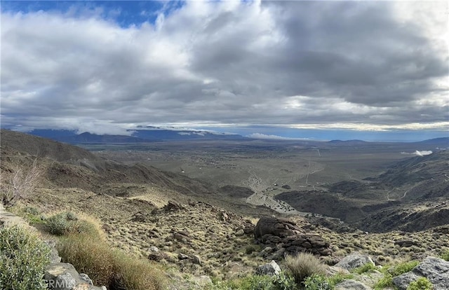 view of mountain feature