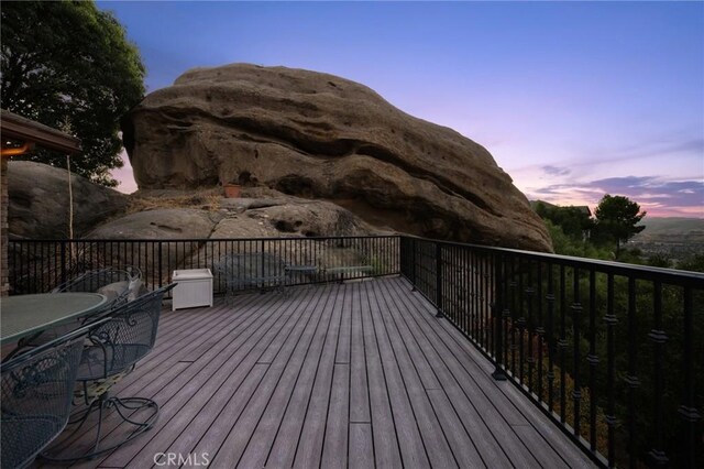 956 Crown Hill Dr, Simi Valley, CA 93063 - photo 44