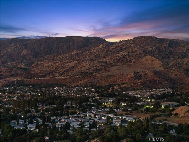 956 Crown Hill Dr, Simi Valley, CA 93063 - photo 10