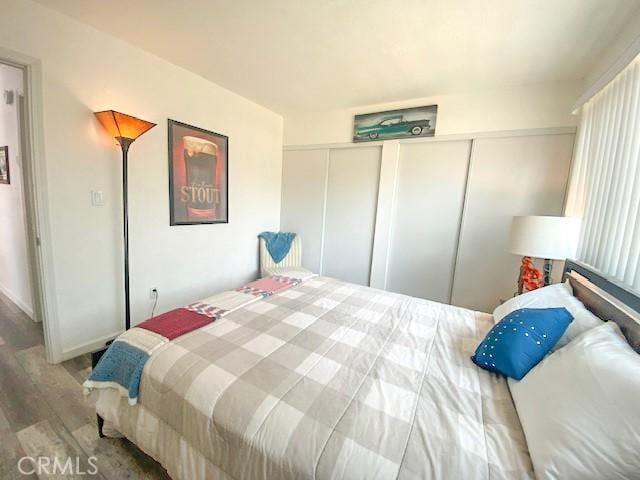 61974 Terrace Dr, Joshua Tree, CA 92252 - bedroom with wood finished floors