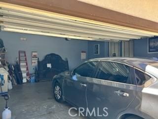 53209 Trailing Rose Dr, Lake Elsinore, CA 92532 - view of garage