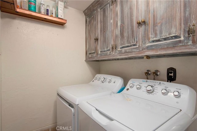 34718 Agua Dulce Canyon Rd, Agua Dulce, CA 91390 - washroom featuring washer and dryer and cabinet space