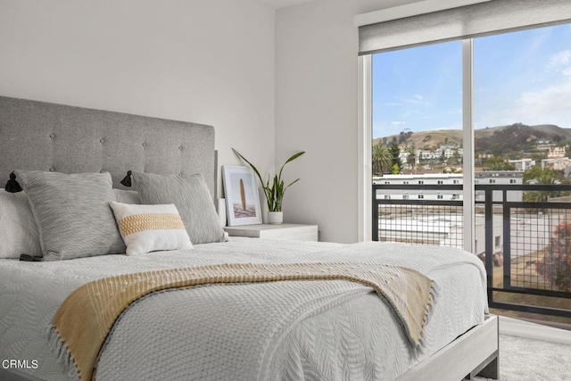 bedroom featuring carpet flooring