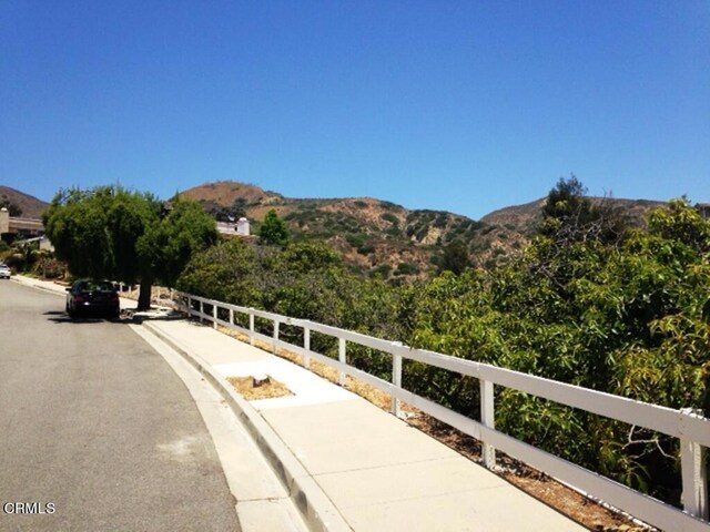 1678 Buena Vista St, Ventura, CA 93001 - photo 17