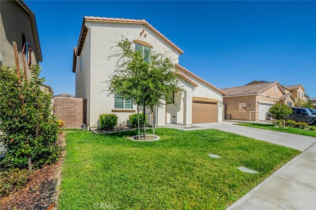 view of front of property with a front lawn