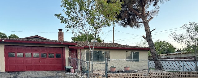 view of front facade with a garage