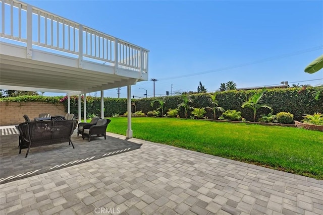 view of patio with outdoor lounge area